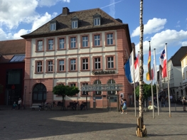 Geschäftsstelle Karlstadt der Sparkasse Mainfranken Würzburg 